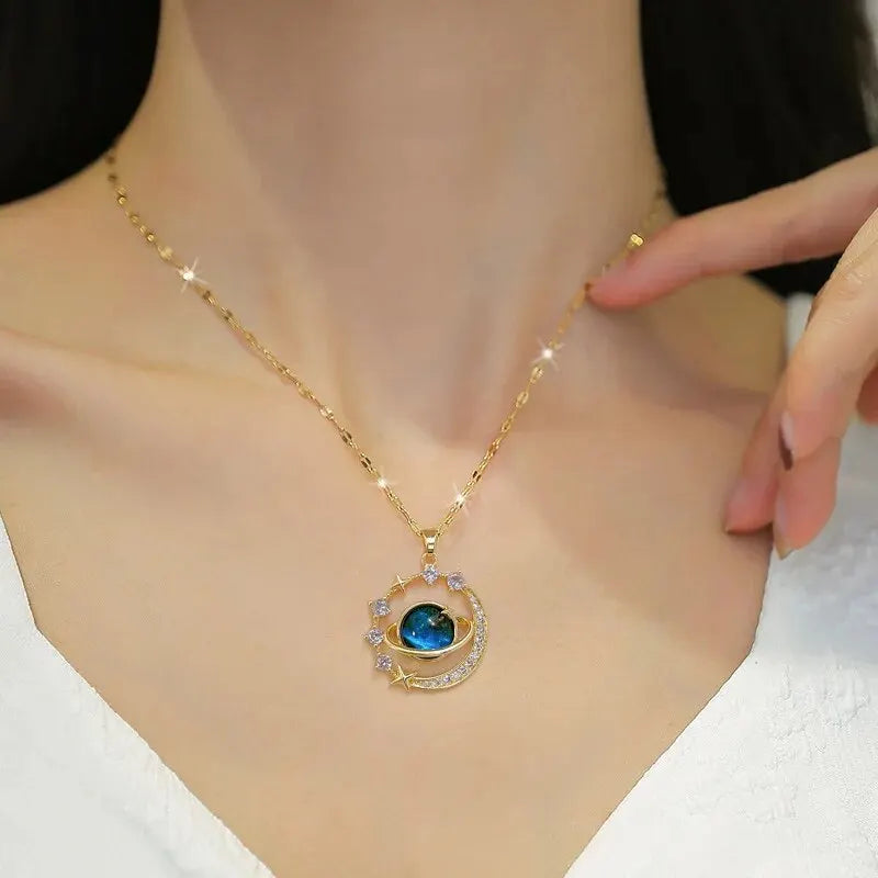 Collier de la série Star Series en acier au titane pour femme, pendentif planète lune et astronome, colliers de la présidence, cadeaux de bijoux, document doré, luxe abordable