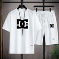 Deux ensembles de T-shirts  DC