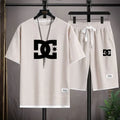 Deux ensembles de T-shirts  DC