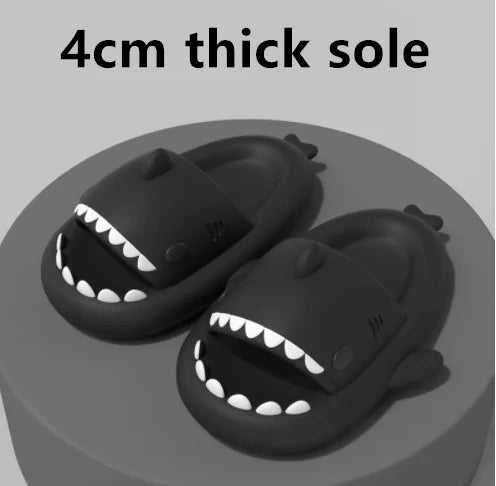 Pantoufles requin